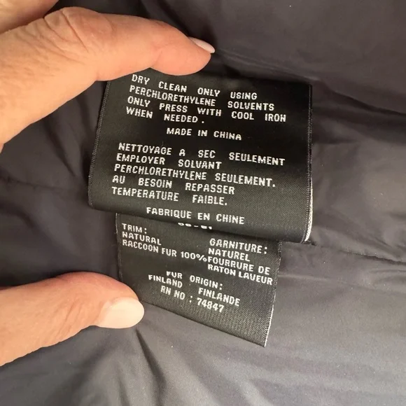 Andrew Marc Down Puffer Jacket with Fur Hood Size Small - Picture 7 of 8